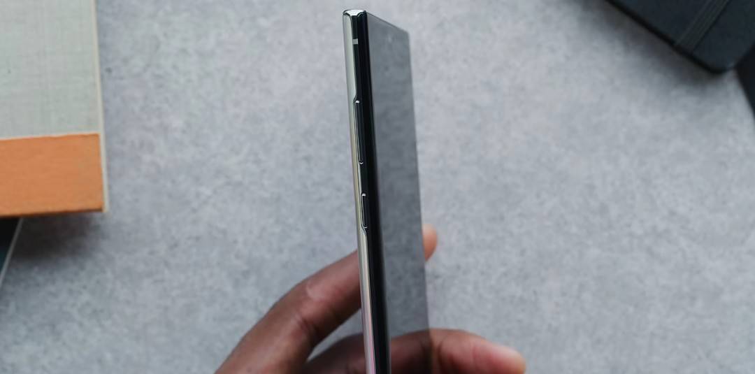 side view of the Galaxy Note 10 Plus - Volume rockers + Bixby key