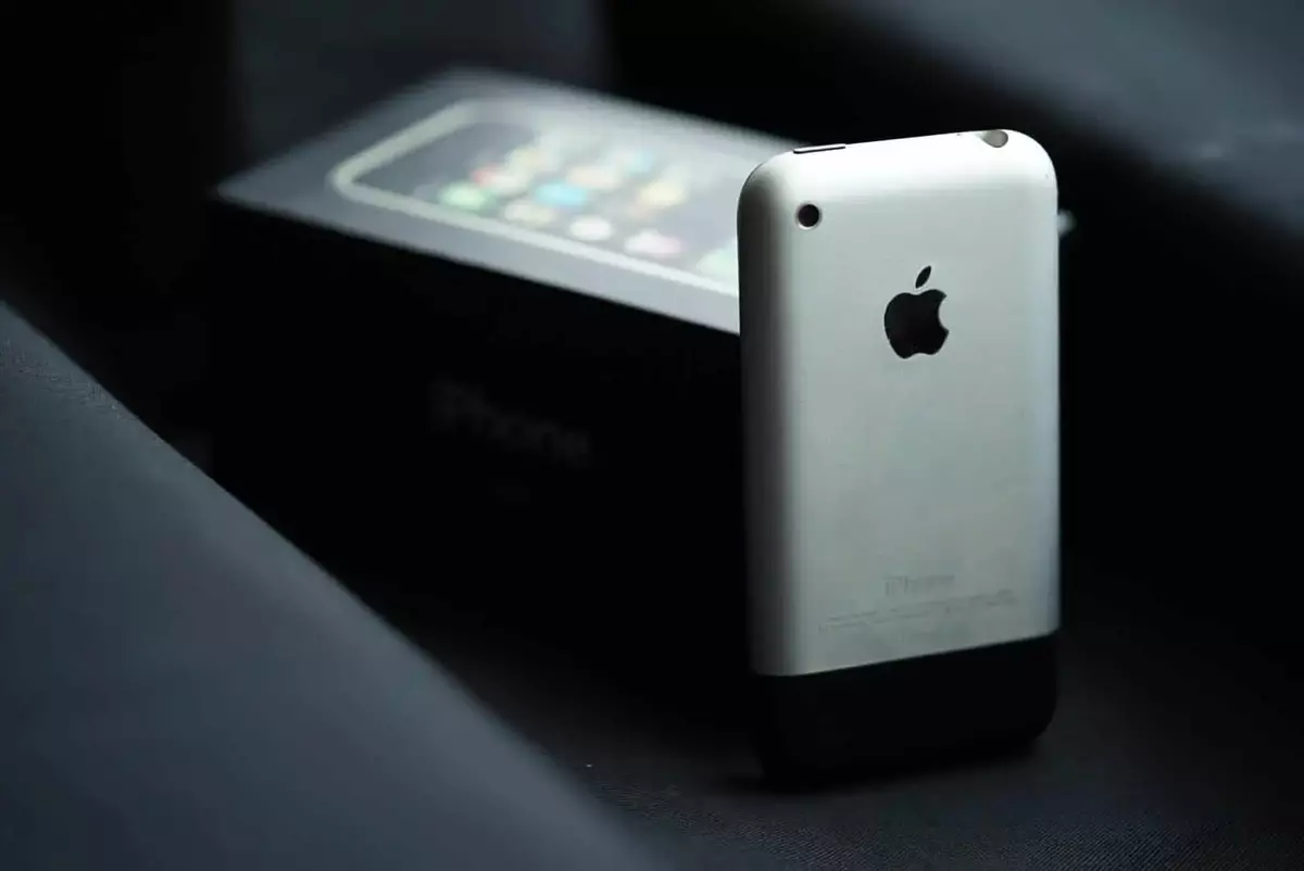 iPhone 3 price in Nigeria